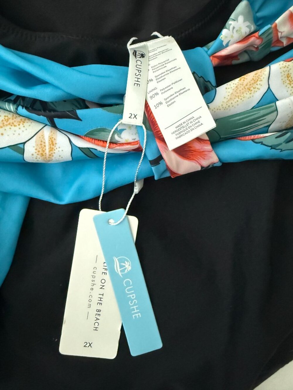 NWT CUPSHE Tummy Control Bathing suit - Picture 3 of 3